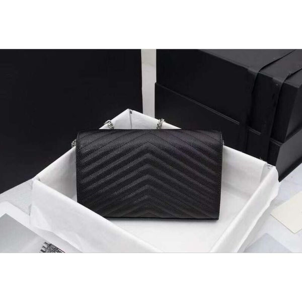 women chain bags flap purse designer clutch luxurys lady shoulder bag designer cowhide leather handbag presbyopic card holder luxury frame
women chain bags flap purse designer clutch luxurys lady shoulder bag designer cowhide leather handbag presbyopic card holder luxury frame