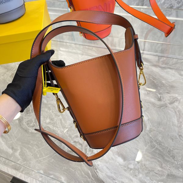 luxury designer bag shoulder handbags f quality high fashion women wallets clutch totes crossbody cowhide drawstring bucket bags ladies purs
luxury designer bag shoulder handbags f quality high fashion women wallets clutch totes crossbody cowhide drawstring bucket bags ladies purs