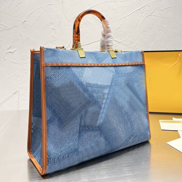 luxury designer bag shoulder handbags f quality high fashion women wallets clutch totes crossbody cowhide joint name cowboy tote bags ladies
luxury designer bag shoulder handbags f quality high fashion women wallets clutch totes crossbody cowhide joint name cowboy tote bags ladies