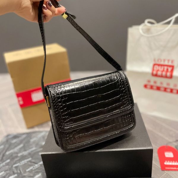 luxury designer bag shoulder handbags y quality high fashion women wallets clutch totes crossbody cowhide classic tofu square bags ladies pu
luxury designer bag shoulder handbags y quality high fashion women wallets clutch totes crossbody cowhide classic tofu square bags ladies pu