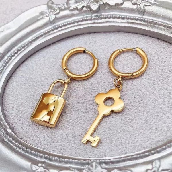 hip hop men boy designer stud classic small tiny 3d lock love letter earring 316l stainess steel 18k rose gold silver studs earrings women w, Golden;silver
hip hop men boy designer stud classic small tiny 3d lock love letter earring 316l stainess steel 18k rose gold silver studs earrings women w, Golden;silver
