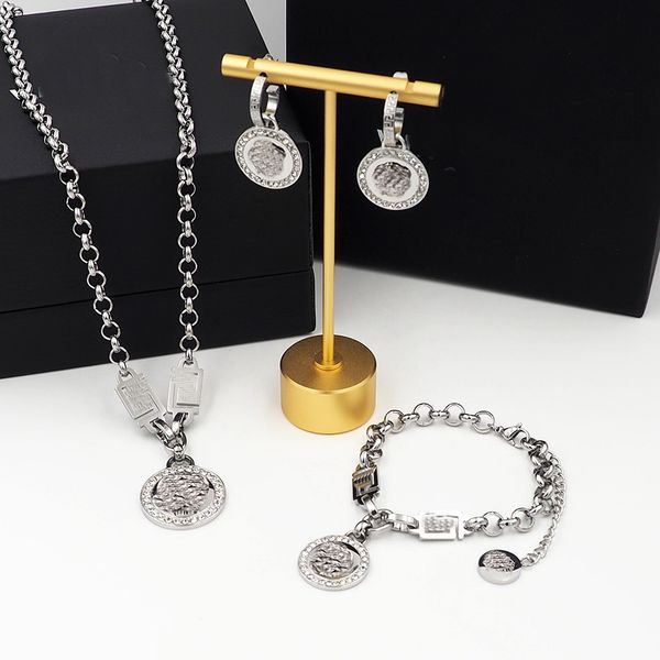 female designed brass thick chain necklace bracelet sets greece pattern banshee medusa portrait hiphop punk birthday festive party gifts des, Silver
female designed brass thick chain necklace bracelet sets greece pattern banshee medusa portrait hiphop punk birthday festive party gifts des, Silver
