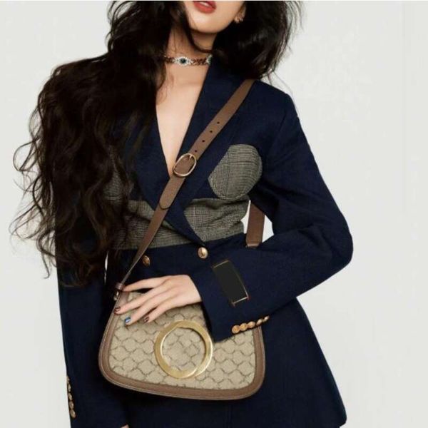 2022 classic luxurys designers bags lady fashion crossbody bag letter handbags totes 2022 women shoulder handbag axillary
2022 classic luxurys designers bags lady fashion crossbody bag letter handbags totes 2022 women shoulder handbag axillary