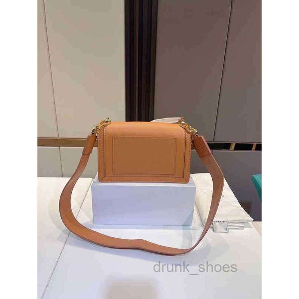 evening bags shoulder bags tote women luxury leather handbag designer crossbody causal stylish saddle female purses
evening bags shoulder bags tote women luxury leather handbag designer crossbody causal stylish saddle female purses