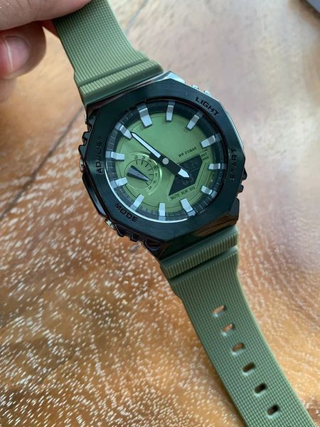 2100 men's new sports quartz digital watch metal color dial led display light full function waterproof comfortable silicone strap, Slivery;brown
2100 men's new sports quartz digital watch metal color dial led display light full function waterproof comfortable silicone strap, Slivery;brown