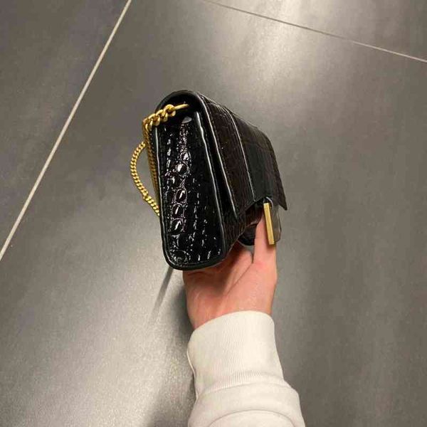 hourglass balencigabag designers black handbag crocodile embossed leather mini chain wallet
hourglass balencigabag designers black handbag crocodile embossed leather mini chain wallet