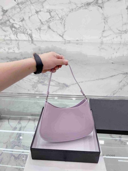 evening bags women's lightweight fashion luxury designer bags underarm shoulder crossbody handbags dumpling bags black green red white
evening bags women's lightweight fashion luxury designer bags underarm shoulder crossbody handbags dumpling bags black green red white