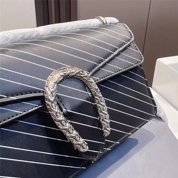 designers shoulder crossbody flap chain bags women fashion casual handbag bag luxury bags wallets totes double letters tiger head beads chai
designers shoulder crossbody flap chain bags women fashion casual handbag bag luxury bags wallets totes double letters tiger head beads chai