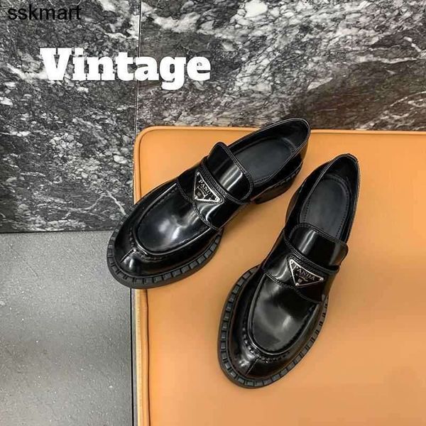 dress shoes designer prads family mary jane leather women thick soles new black british style versatile student triangle logo lefu shoes
dress shoes designer prads family mary jane leather women thick soles new black british style versatile student triangle logo lefu shoes