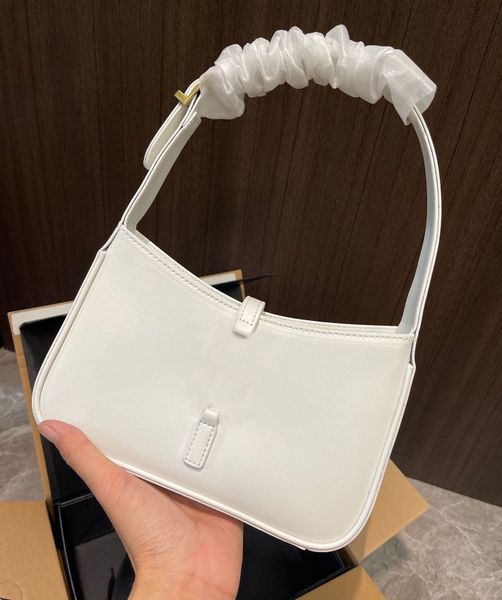 luxury designer bag shoulder handbags y quality high fashion women wallets clutch totes crossbody cowhide leather underarm bags ladies purse
luxury designer bag shoulder handbags y quality high fashion women wallets clutch totes crossbody cowhide leather underarm bags ladies purse