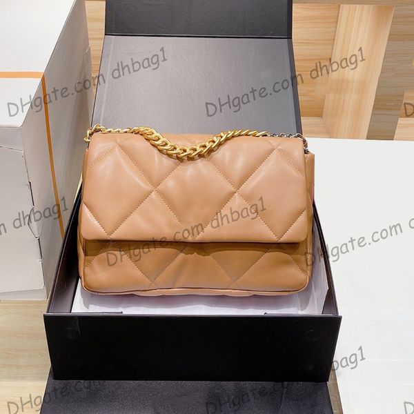 jumbo 19 series with serial number bags lambskin france classic flap quilted chain totes large capacity france women luxury designer purse 5
jumbo 19 series with serial number bags lambskin france classic flap quilted chain totes large capacity france women luxury designer purse 5