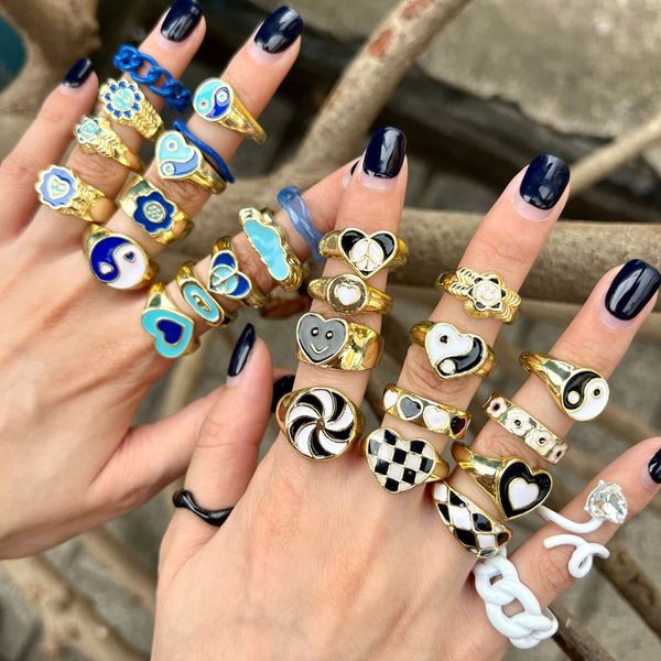 korean style enamel stackable finger band rings set adjustable aesthetic y2k wholesale cute colorful pink love heart flower jewelry for wome, Silver
korean style enamel stackable finger band rings set adjustable aesthetic y2k wholesale cute colorful pink love heart flower jewelry for wome, Silver