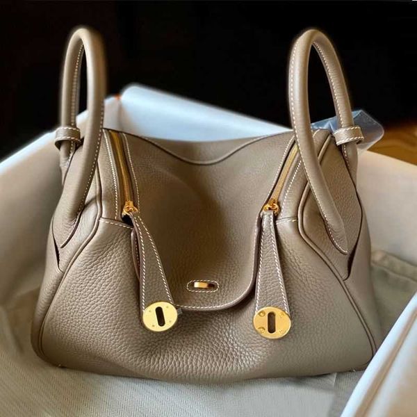 designer 2022 bag lindybag bags leather lady litchi pattern hermeebags silver buckle shoulder handbag versatile cowhide 26cm 30cm 2rqf
designer 2022 bag lindybag bags leather lady litchi pattern hermeebags silver buckle shoulder handbag versatile cowhide 26cm 30cm 2rqf