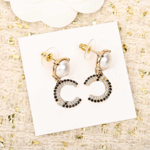 2022 luxury quality black and white diamond charm drop earring in 18k gold plated have box stamp ps4445, Golden
2022 luxury quality black and white diamond charm drop earring in 18k gold plated have box stamp ps4445, Golden