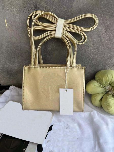 designer bags womens tote 2022 new handbags fashion style luxury far bag leather tote handbag purse
designer bags womens tote 2022 new handbags fashion style luxury far bag leather tote handbag purse