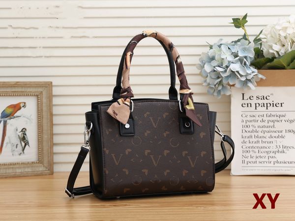 lq famous totes bags classical designer with silk scarves shouder bag ladies composite shopping handbag feminina fashion clutch
lq famous totes bags classical designer with silk scarves shouder bag ladies composite shopping handbag feminina fashion clutch
