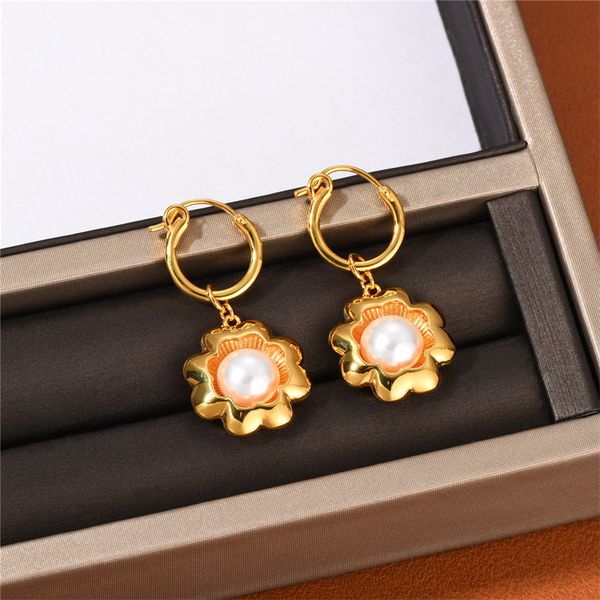 french retro simple design stud sun flower metal pearl earrings female niche fashion all-match personality jewelry accessories, Golden;silver
french retro simple design stud sun flower metal pearl earrings female niche fashion all-match personality jewelry accessories, Golden;silver