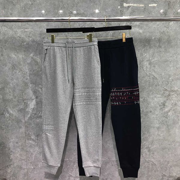 tb thom sweatpants autunm winter pants fashion brand trousers classic cotton lightweight embroidery loopback stripe, White;black
tb thom sweatpants autunm winter pants fashion brand trousers classic cotton lightweight embroidery loopback stripe, White;black