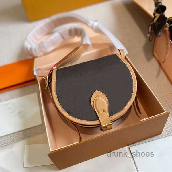 evening bags old flower shoulder bag women crossbody clutch bags handbags flap purse leather adjustable strap classic letters hardware buckl
evening bags old flower shoulder bag women crossbody clutch bags handbags flap purse leather adjustable strap classic letters hardware buckl