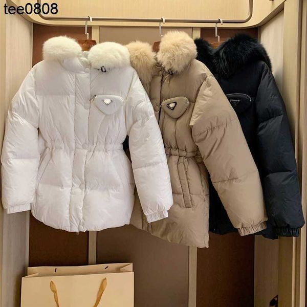 2022 prads new overcoat home bag triangle fox collar medium long women's thickened waist white goose down jacket, Black
2022 prads new overcoat home bag triangle fox collar medium long women's thickened waist white goose down jacket, Black