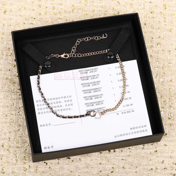 2022 luxury quality charm pendant necklace with black and white diamond in 18k gold plated have box stamp ps4442, Golden
2022 luxury quality charm pendant necklace with black and white diamond in 18k gold plated have box stamp ps4442, Golden