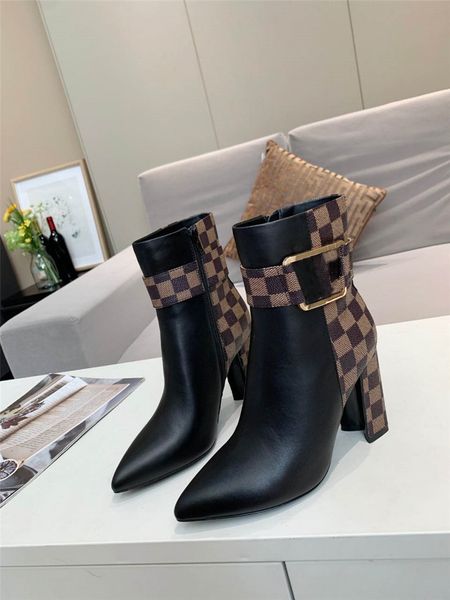 designer luxury women revival angle boots booties black brown with original box quality
designer luxury women revival angle boots booties black brown with original box quality