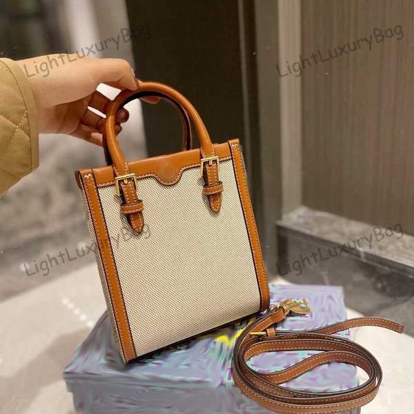 designer luxury women the tote bag fashion versatile handbags shoulder crossbody bags purse tories totes large capacity saddle wallets 7a 2h
designer luxury women the tote bag fashion versatile handbags shoulder crossbody bags purse tories totes large capacity saddle wallets 7a 2h