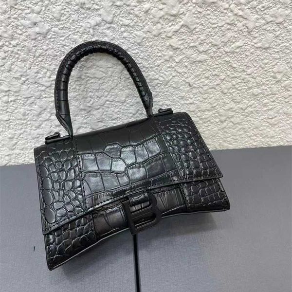 designer balencigass hourglass bag high definition b family crocodile pattern women's 2022 new shoulder crossbody mini handbag leather
designer balencigass hourglass bag high definition b family crocodile pattern women's 2022 new shoulder crossbody mini handbag leather
