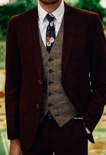 winter fashion burgundy velvet jacket menschliches muster vest donegal tweed groom tuxedos notch lapel men wedding tuxedos men dinner party, Black;gray
winter fashion burgundy velvet jacket menschliches muster vest donegal tweed groom tuxedos notch lapel men wedding tuxedos men dinner party, Black;gray