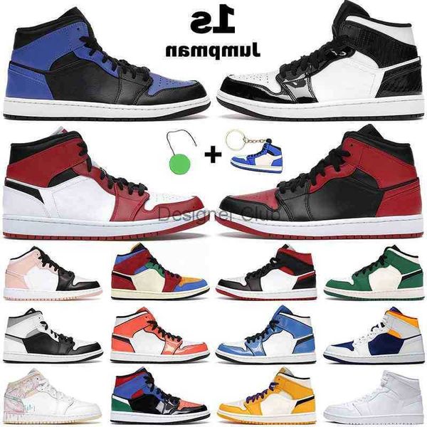 basketball shoes men women 1s mid 1 shoes signal blue turf orange carbon fiber chicago banned crimson tint toe mens sports sneakers
basketball shoes men women 1s mid 1 shoes signal blue turf orange carbon fiber chicago banned crimson tint toe mens sports sneakers