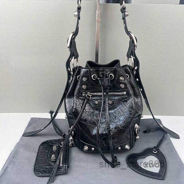 bags bucket evening motorcycle bag le cagole handbags purse drawstring tote bags genuine leather detachable zip inner pocket women crossbod
bags bucket evening motorcycle bag le cagole handbags purse drawstring tote bags genuine leather detachable zip inner pocket women crossbod