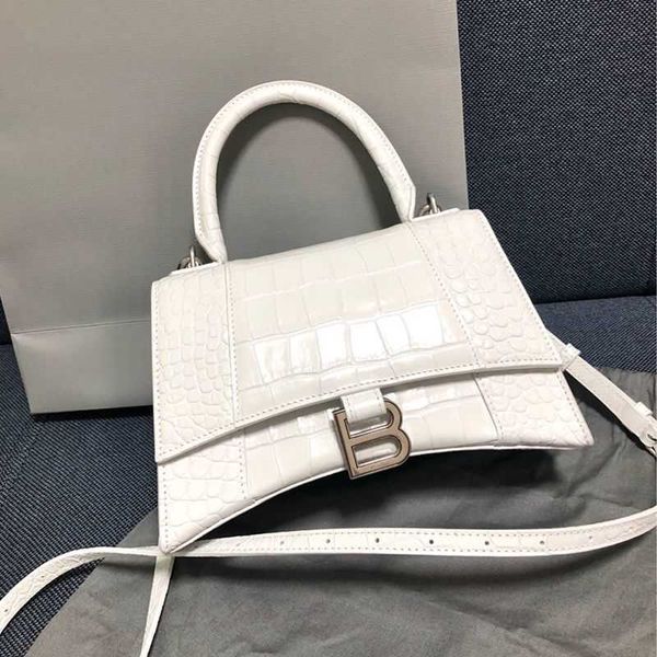designer balencigass hourglass bag quality 2022 new leather bshaped shoulder crossbody handbag fashionable versatile pf0j
designer balencigass hourglass bag quality 2022 new leather bshaped shoulder crossbody handbag fashionable versatile pf0j