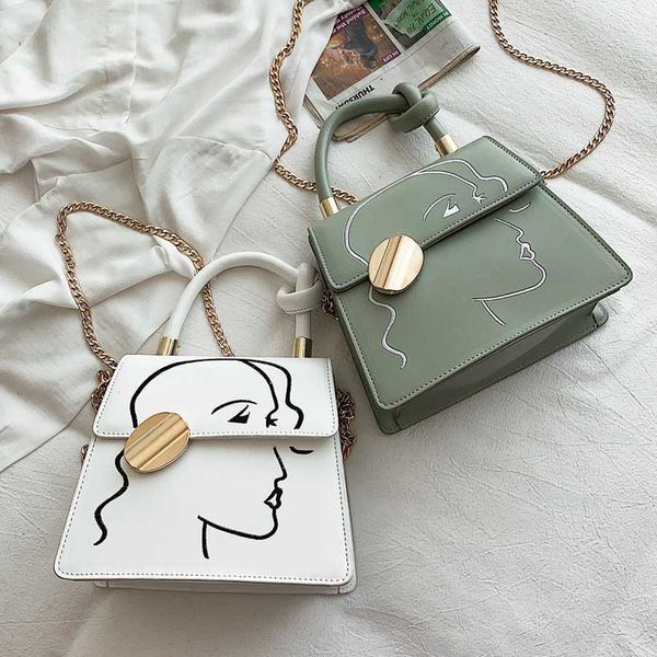 2022 new fashion casual cartoon pattern women crossbody bags designer handbags luxury pu leather chains shoulder bag small flap lady purses
2022 new fashion casual cartoon pattern women crossbody bags designer handbags luxury pu leather chains shoulder bag small flap lady purses