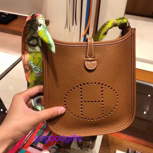 womens shoulder handbags herme genuine leather evelynn designer bags 2022 new mini messenger bag togo leather lych
womens shoulder handbags herme genuine leather evelynn designer bags 2022 new mini messenger bag togo leather lych