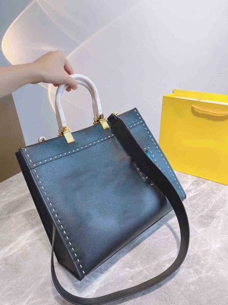 luxury saddle crossbody fends bags for womens multicolor handbag designer sling baguette the tote bag shoulder purses woman 7a fashion walle
luxury saddle crossbody fends bags for womens multicolor handbag designer sling baguette the tote bag shoulder purses woman 7a fashion walle
