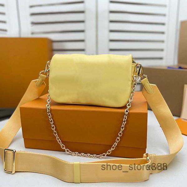 evening bags women m81398 crossbody bags flip dinner shoulder bags wallet on strap handbag purse genuine leather detachable belt chain embr
evening bags women m81398 crossbody bags flip dinner shoulder bags wallet on strap handbag purse genuine leather detachable belt chain embr