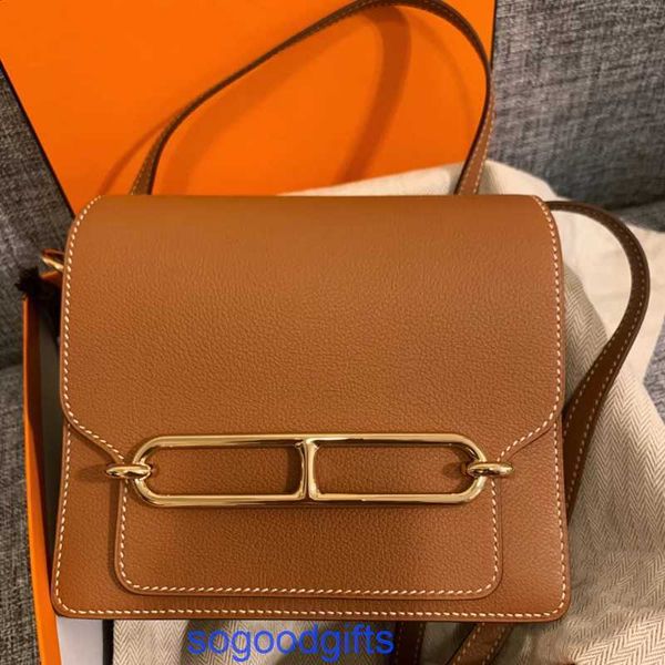 womens roulis's designer herme bags genuine leather with strap shoulder handbags 2022 autumn and winter new pig nose bag tofu stewardes
womens roulis's designer herme bags genuine leather with strap shoulder handbags 2022 autumn and winter new pig nose bag tofu stewardes