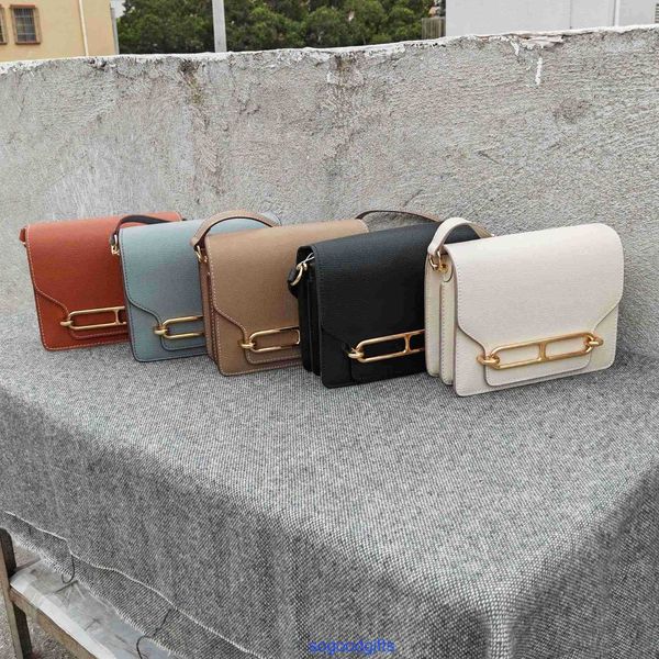 womens roulis's designer herme bags genuine leather with strap shoulder handbags large capacity versatile pig nose bag 2022 new leather
womens roulis's designer herme bags genuine leather with strap shoulder handbags large capacity versatile pig nose bag 2022 new leather