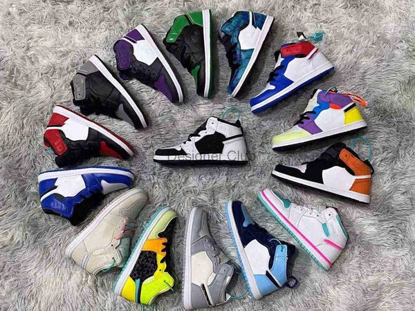 classic shoes 1 retro high fearless unc chicago basketball shoes men and women black toe royal og obsidian sneakers
classic shoes 1 retro high fearless unc chicago basketball shoes men and women black toe royal og obsidian sneakers