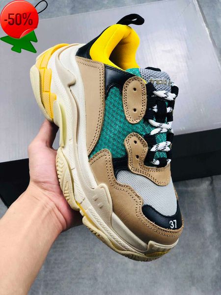 basketball shoes triple-s fashion paris triple s sneakers for men women black red white green casual fashion dad shoes tennis increasing 
basketball shoes triple-s fashion paris triple s sneakers for men women black red white green casual fashion dad shoes tennis increasing