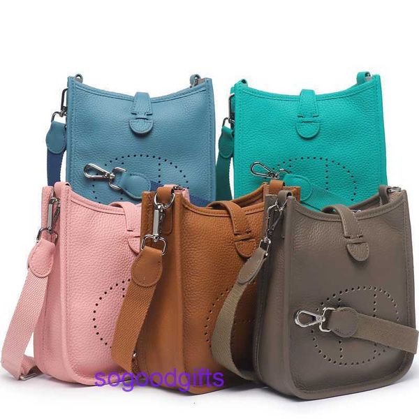 womens shoulder handbags herme genuine leather evelynn designer bags new calf leather bag mini fashion personalized one shoulder messenger
womens shoulder handbags herme genuine leather evelynn designer bags new calf leather bag mini fashion personalized one shoulder messenger