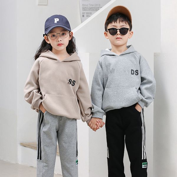 fashion kids letter printed casual sweatshirt boys girls hooded long sleeve loose pullover chirstmas children sports jumper q8863, Black
fashion kids letter printed casual sweatshirt boys girls hooded long sleeve loose pullover chirstmas children sports jumper q8863, Black