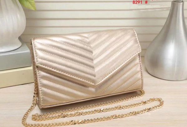 designer handbags shoulder bags metal chain gold women fashion handbag leather bag flip cover diagonal messenger crossbody handbag purse
designer handbags shoulder bags metal chain gold women fashion handbag leather bag flip cover diagonal messenger crossbody handbag purse