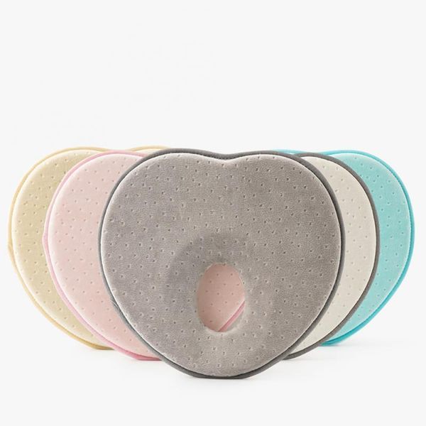 pillows baby love shaped memory foam born head anti eccentric for children bedding kids 0 1 years 220924
pillows baby love shaped memory foam born head anti eccentric for children bedding kids 0 1 years 220924