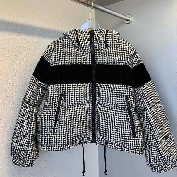 21fw women's down coat parkas casual jacket parkas houndstooth windbreaker novelty women clothing warm jackets zipper thick, Black
21fw women's down coat parkas casual jacket parkas houndstooth windbreaker novelty women clothing warm jackets zipper thick, Black