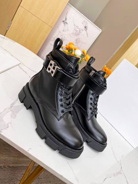 show women's winter boots fashion retro sculpture genuine leather suede nude boots luxury party non slip wear resistant tires thick sol, Black
show women's winter boots fashion retro sculpture genuine leather suede nude boots luxury party non slip wear resistant tires thick sol, Black