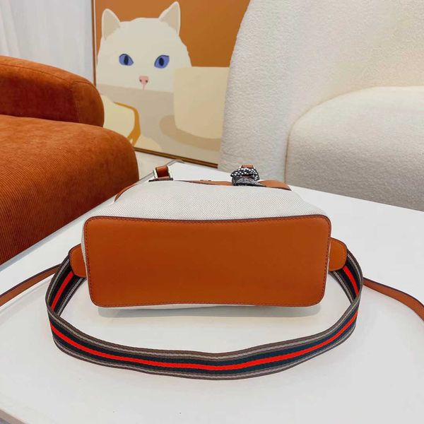 designer luxury women bags torys handbag tb fashion bucket bag inclined shoulder versatile multicolour purses burchs totes large capacity sa
designer luxury women bags torys handbag tb fashion bucket bag inclined shoulder versatile multicolour purses burchs totes large capacity sa