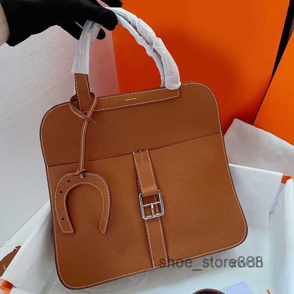evening bags horseshoe women handbag bag men briefcase bags cowhide leather silver hardware fashion hand clutch wallets lady commute handba
evening bags horseshoe women handbag bag men briefcase bags cowhide leather silver hardware fashion hand clutch wallets lady commute handba
