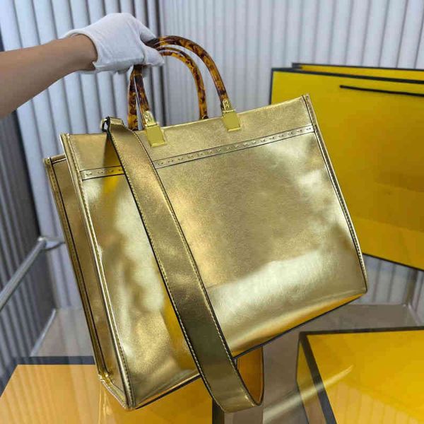 luxury saddle crossbody fends bags for womens multicolor handbag designer sling baguette the tote bag shoulder purses woman 7a fashion walle
luxury saddle crossbody fends bags for womens multicolor handbag designer sling baguette the tote bag shoulder purses woman 7a fashion walle