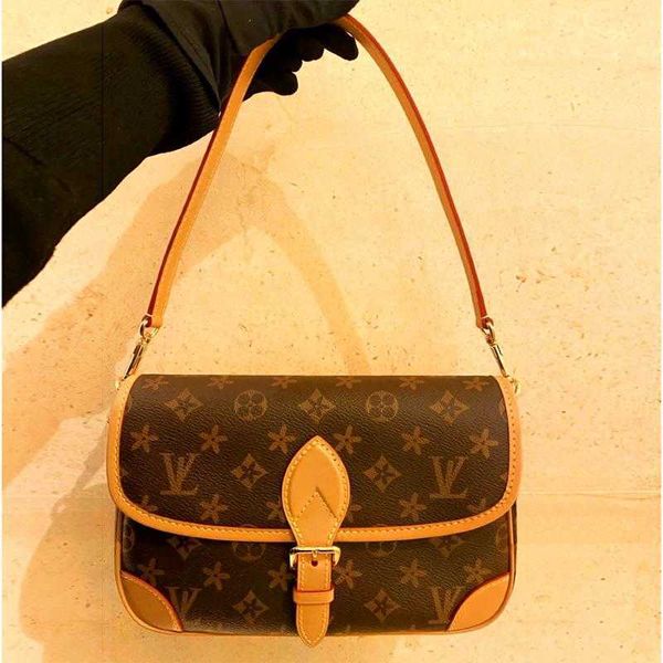brown flower designers sale vintage bucket handbag women bags handbags wallets for leather chain bag crossbody and shoulder m45985
brown flower designers sale vintage bucket handbag women bags handbags wallets for leather chain bag crossbody and shoulder m45985
